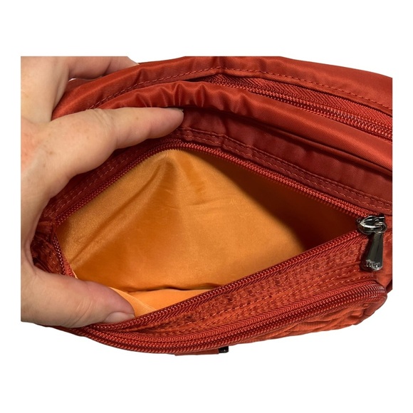 Lug Carousel Quilted Crossbody Bag EUC - Picture 11 of 13